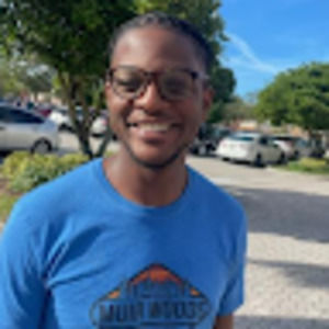 Meet your Posher, Mackenzie